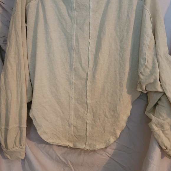 Cropped Athleisure Top - Picture 4 of 6